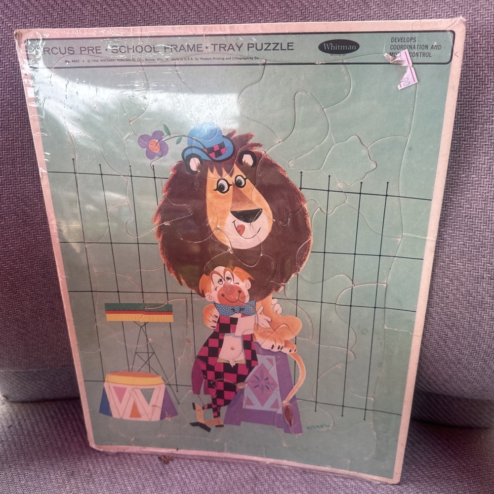 Vintage Puzzle Circus Pre-School Lion Embracing Trainer Whitman Frame Tray 1964